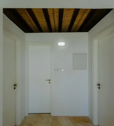 Διαμέρισμα Dipaton House In Vasa 1 *