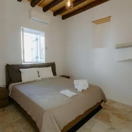 Apartamento Dipaton House In Vasa 1