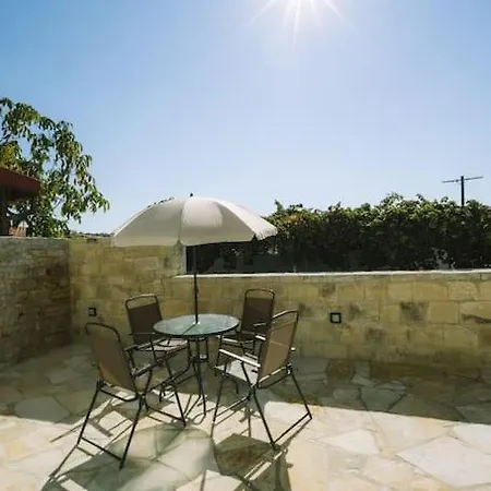 Apartamento Dipaton House In Vasa 1 Limassol